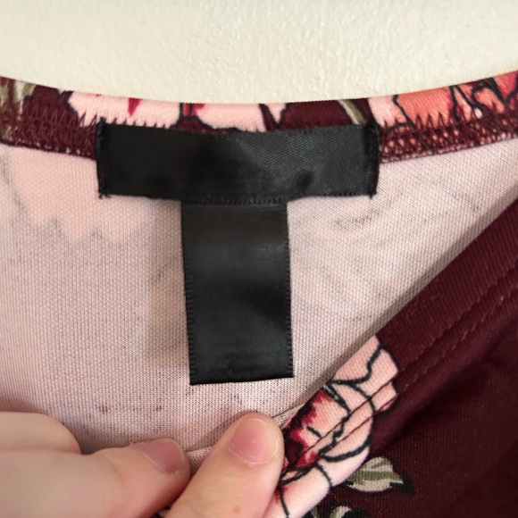 Burgundy Flower Dress - Picture 2 of 3